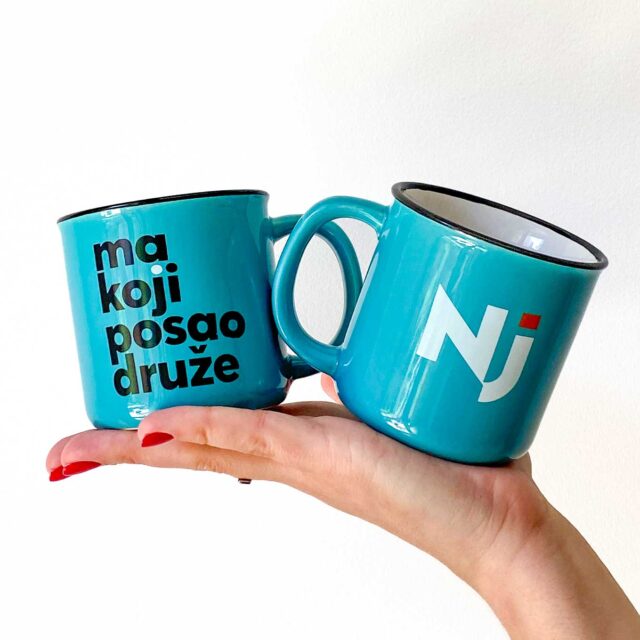 Druže šolja petrol